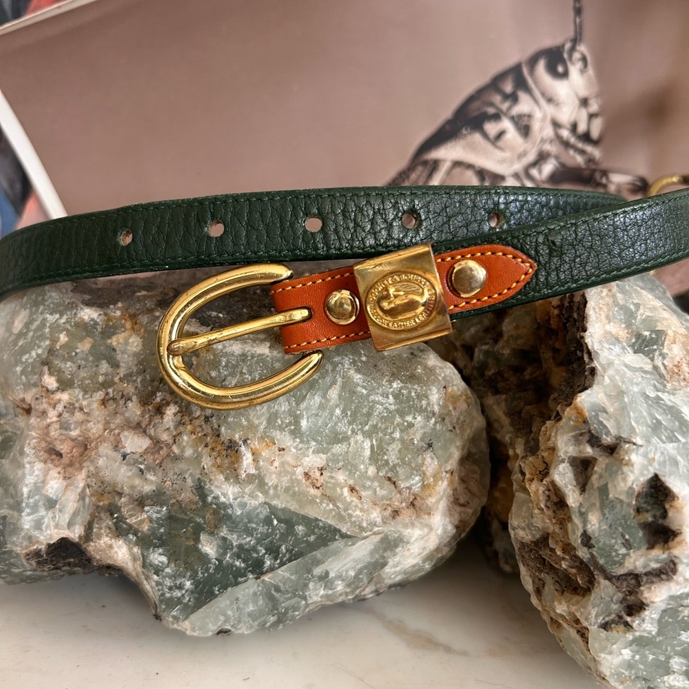 💚🍀🍀Vintage Green Dooley & Bourke Pebbled Leather Belt